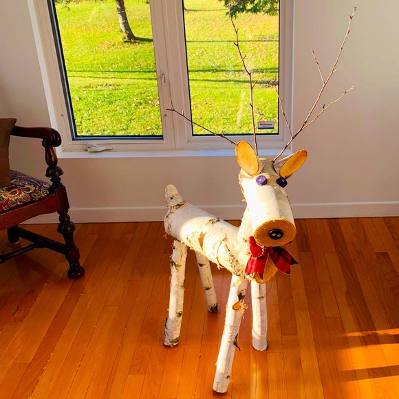 Handmade 🇨🇦 lovely wooden birch Reindeer - Picture 3 of 4
